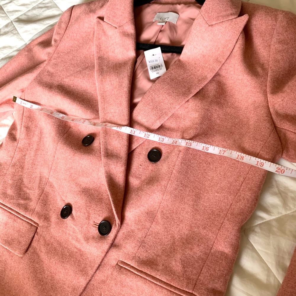 *SOLD* Ann Taylor Loft double breasted blazer - Picture 8 of 10